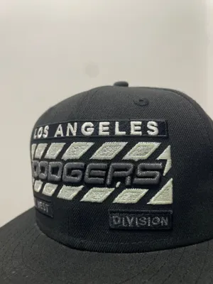 Myfitteds Los Angeles Dodgers size 7 1/4 new era fitted good condition thumbnail 3