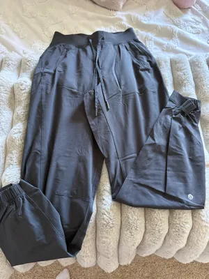 Lululemon Grey Joggers High-Rise thumbnail 1