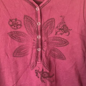 FINAL MARKDOWN Ladies Columbia top 1X thumbnail 2