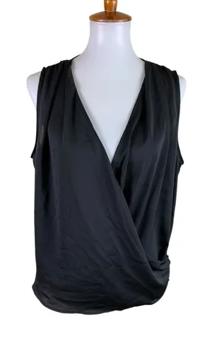 L'Academie‎ Los Angeles Sleeveless Surplice Wrap Blouse Black V Neck Small thumbnail 1