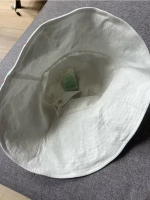 Carve Designs NWT Reversible Bucket Hat in Cinema Cloud Aqua Pattern and White thumbnail 6
