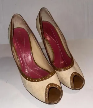 Kate Spade Preppy Peep Toe Old Money Luxury Designer Classic Pumps‎ Size 7.5M thumbnail 1