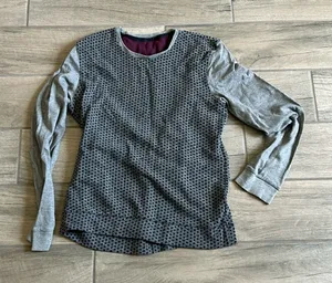 Long sleeve thin sweater Size M thumbnail 1