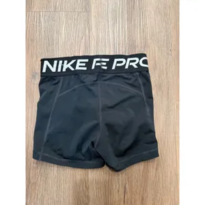 Nike Pro Dri-FIT Womens Black Compression Athletic Training Shorts XS 3893 thumbnail 3