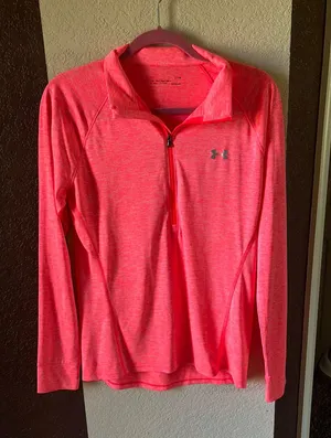 Long-Sleeve thumbnail 1