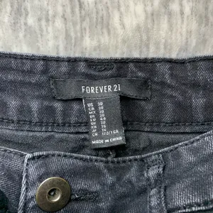 Forever21 black short shorts thumbnail 3