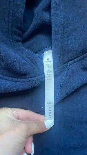 Pullover Hoodie thumbnail 2