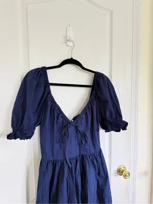 Hill House The Ophelia Midi Dress in Navy thumbnail 3