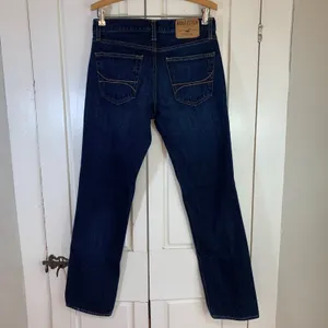 Hollister Womens Straight Leg Jeans Dark Wash Indigo Blue Denim Size‎ 29x32 READ thumbnail 2