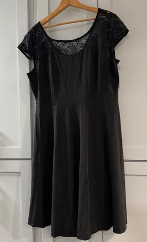 NWT Glory Sunshine Black Lace Cap Sleeve Fit Flare Dress Plus Size 2XL‎ thumbnail 1