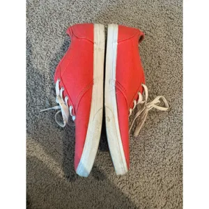 Vans Women’s 8.5 Red Coral Canvas Lace Up Sneakers Floral Lined thumbnail 4