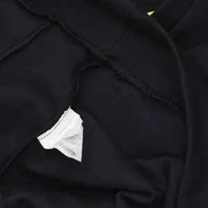 NWT Under Armour Highlighter Trim Athletic Sweatshirt Zip Pocket Black Multi L thumbnail 5
