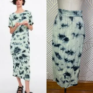 Zara The Batik Tie‎ Dye Midi Slip Skirt in Green Blue Size US XS thumbnail 2