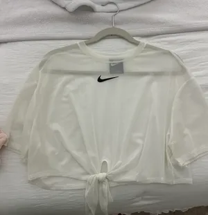 Nike Top thumbnail 1