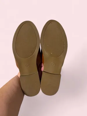Universal Thread Brown Leather Slip-On Mules thumbnail 6