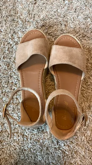 Brown Platform Sandals Suede Size 8 thumbnail 1