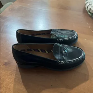 Sperry Black Patent loafers with Cushioned Sole and Slip-On Design thumbnail 6