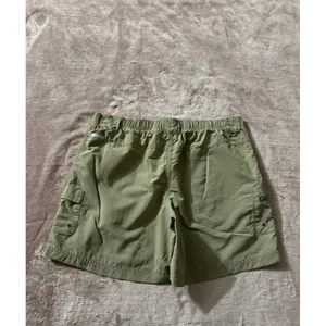 Columbia Women's Green Omni Shield Short Court Nylon Shorts Size M‎ thumbnail 5