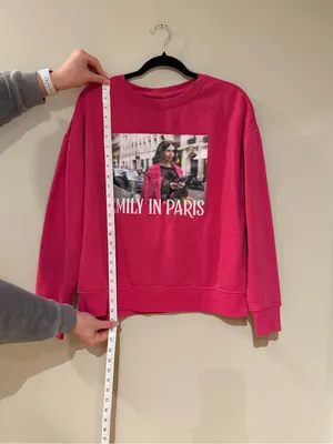 Emily in Paris Official Netflix Crewneck thumbnail 5