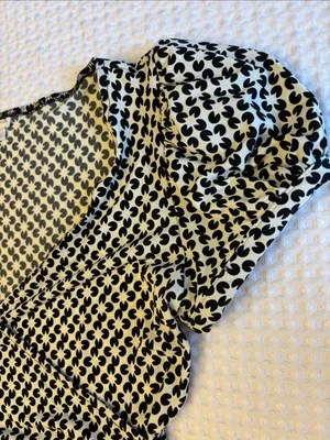 London Times Size 8 Black White Printed Midi Wrap V-Neck Fit & Flare Dress Belt thumbnail 4