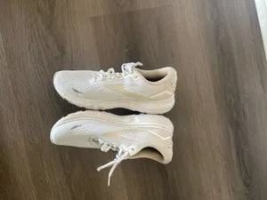 Brooks Ghost 15 Women’s Athletic Running Shoes Size 11 thumbnail 4