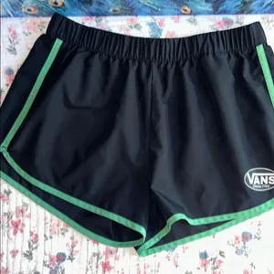 Vans Navy with Green Piping Athletic Shorts Size M thumbnail 1