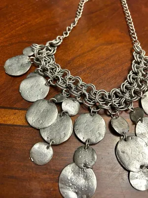 Very large chunky jewelry silver tone chickos fashion jewlery necklace thumbnail 2