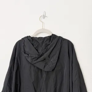 [Athleta] Black Day Drift Jacket Cropped Lightweight Windbreaker Size Medium M thumbnail 5