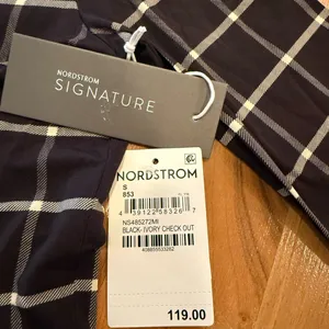 Nordstrom signature turtle neck slinky long sleeve black ivory‎ check out size S thumbnail 2