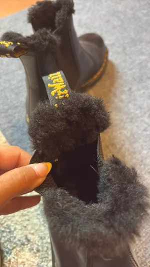 Dr. Martens boots thumbnail 4