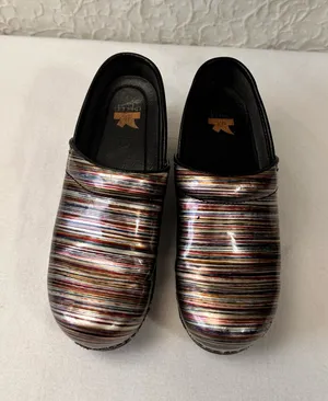 Dansko Women's Clogs Size 39 8.5 Professional Shoes Multicolor Leather Comfort thumbnail 1