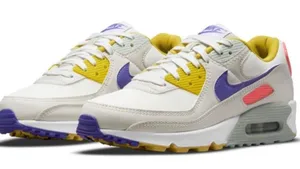 Women’s Nike AirMax 90s thumbnail 1