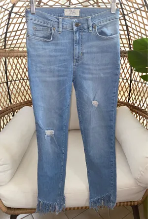 Free People We The Free Great Heights Frayed Skinny Jeans Size 26 thumbnail 3