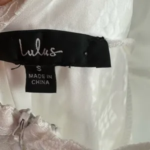 Lulus Romance Language Backless Lace Dress‎ in White Size Small thumbnail 7