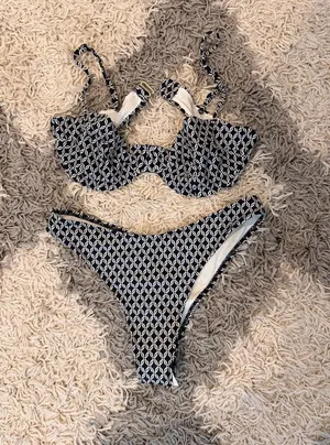 H&M Bikini Set thumbnail 1