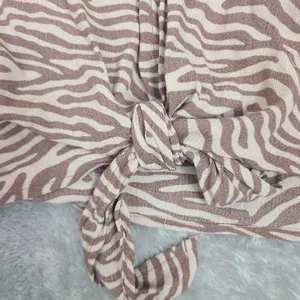Ariat Top Women’s X-Large Short Sleeve Tiger Stripe Lace Hem Lightweight‎ Blouse thumbnail 6