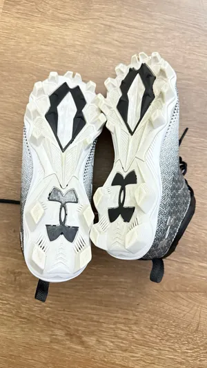 Under Armour Spotlight Hammer Wide Black/White Football Cleat Size 8.5 thumbnail 7