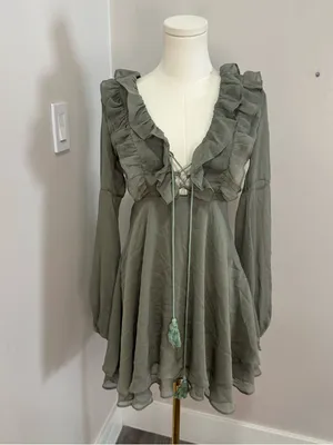 Princess‎ Polly Sage Green Ruffle Mini Dress Size 4 thumbnail 2