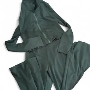 forest green two-piece lounge set in size XL thumbnail 2