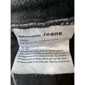 Reformation Size 25 Women's‎ Button Zip High Rise Black Distress Denim Shorts thumbnail 6