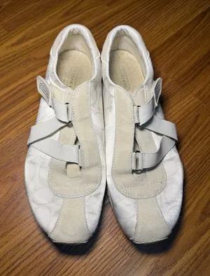 Coach Kyrie sneakers signature jacquard pattern adjustable crisscross strap 10 thumbnail 1