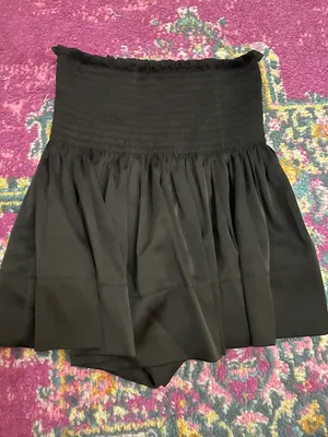Shorts thumbnail 1