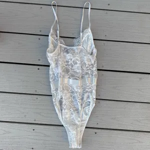 Boohoo White Lace bodysuit thumbnail 3