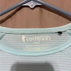 Cotopaxi long sleeve thumbnail 2