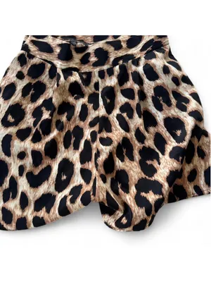 Akira high rise shorts leapord size small NWOT thumbnail 3
