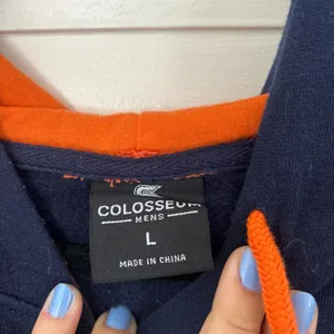 Colosseum UVA Hoodie thumbnail 2