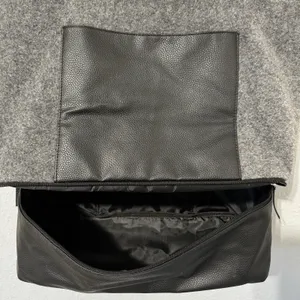 DSW Gray Textured Felt Weekender Tote‎ Travel Bag With Compartment 18x16x7 in thumbnail 3