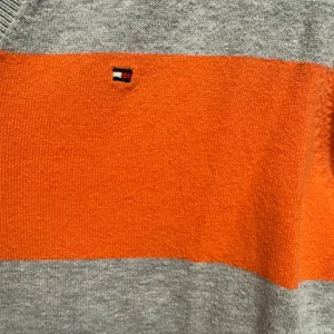 Tommy‎ Hilfiger Orange and Gray V-Neck Sweater thumbnail 3