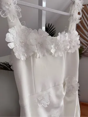 Elliatt Charlotte Gown in Ivory size small thumbnail 7