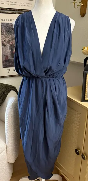 AMANDA UPRICHARD‎ Blue Tulip Silk Midi Dress Size Small thumbnail 1